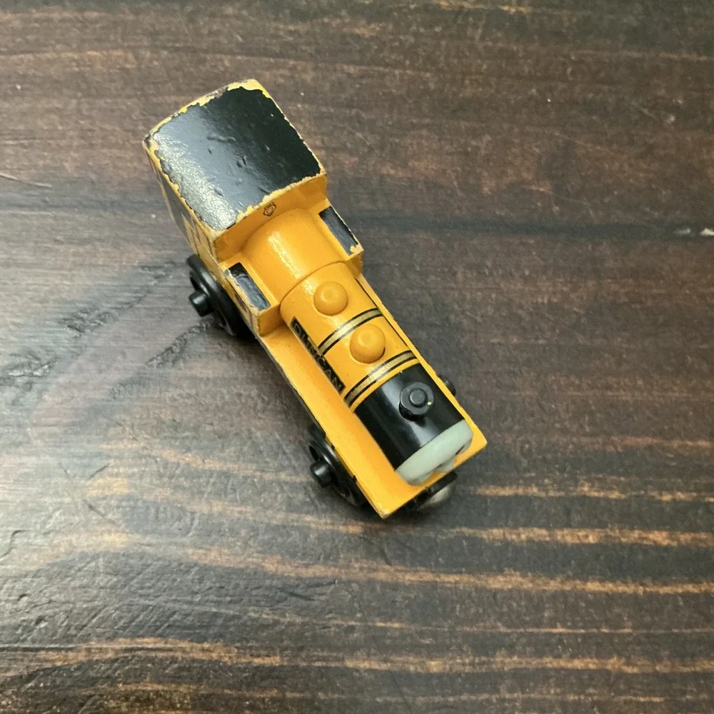 Thomas & Friends Wooden Railway Duncan Yellow Engine Learning‎ Curve 3069WJ00